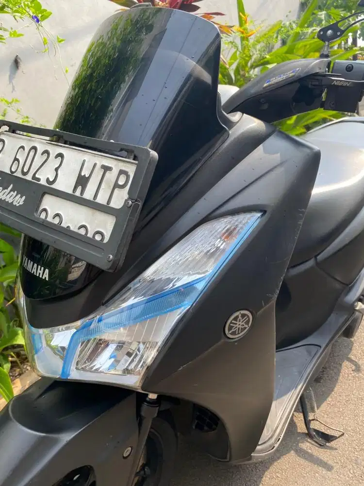 Yamaha lexi hitam mulus
