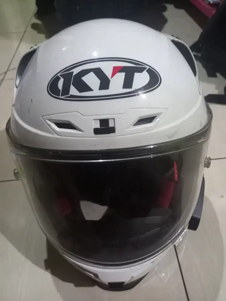 KYT fullface Striker Size XL Bonus INTERCOME JETE