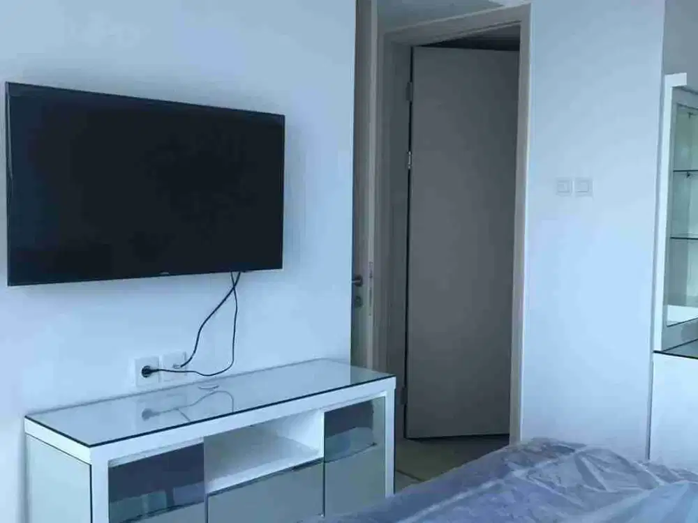 JUAL CEPAT , TERMURAAAH.
APARTEMEN LA RIZ MANSION PAKUWON MALL