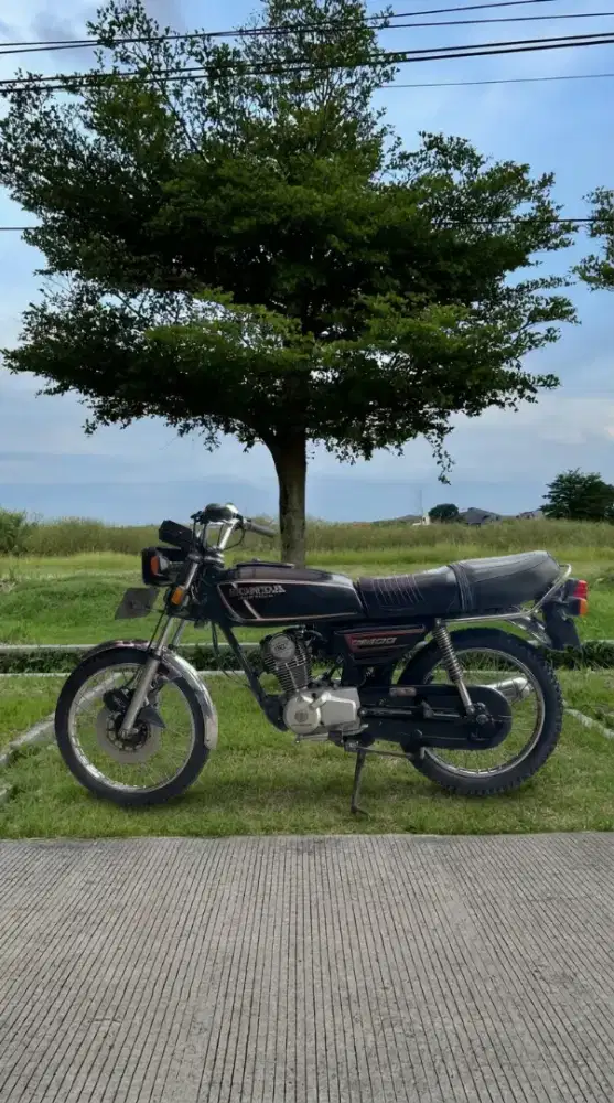 Motor honda GL100 GL-100 GL 100 cepe cepek datang