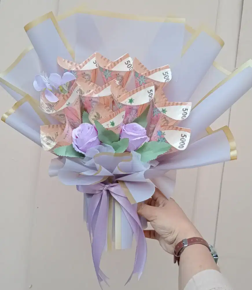 Bouquet sedang warna bisa request