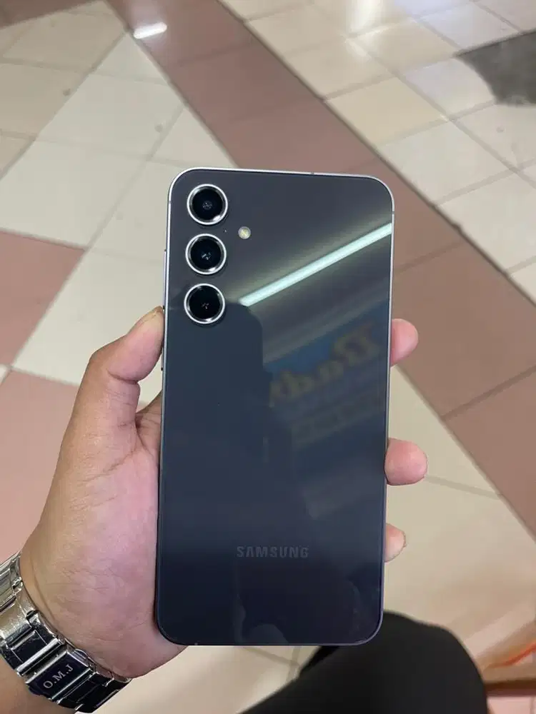 Samsung s23 fe 8/256