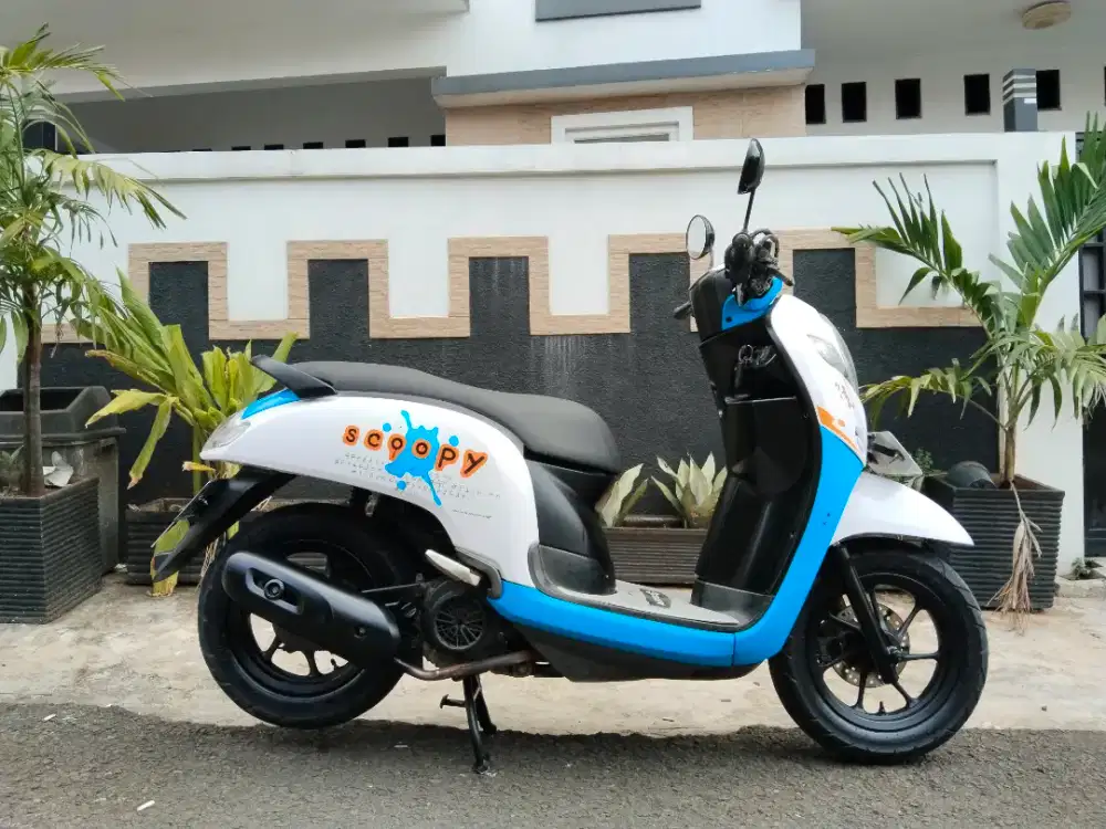 HONDA SCOOPY TYPE TERTINGGI IDLING STOP, ALARM REMOT PAJAK ON