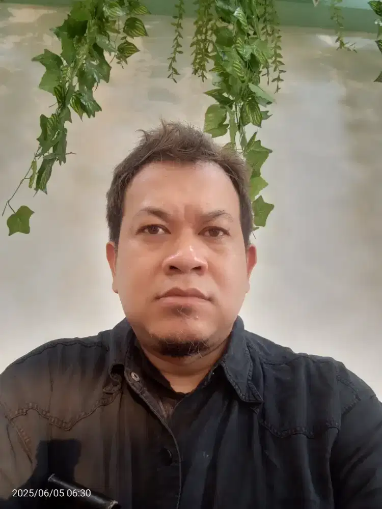 Cari pekerjaan: kasir,gudang, waiters