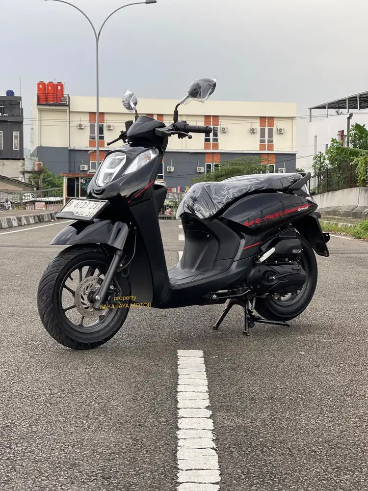 [FREE HELM/OLI MESIN] GENIO Cbs/Scoopy 2025 Barang Bagus