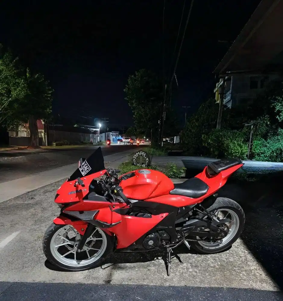 GSX R 150 (keyles)