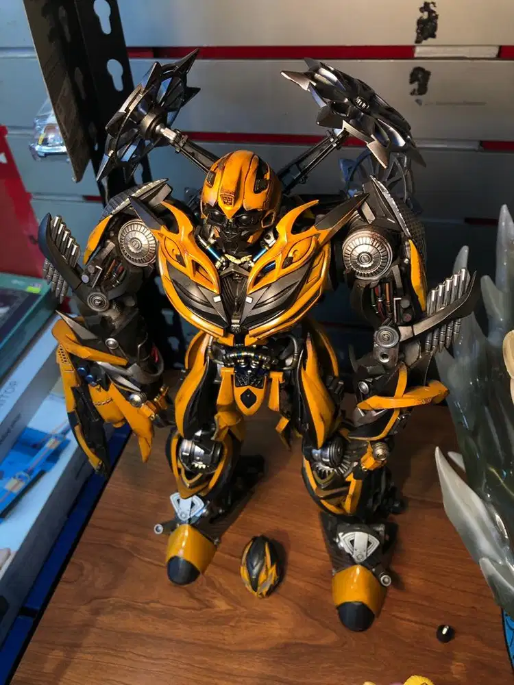 Figure Bumblebee Transformers Premium Display
