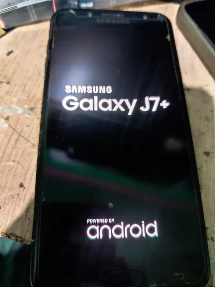 Samsung j7+ plus