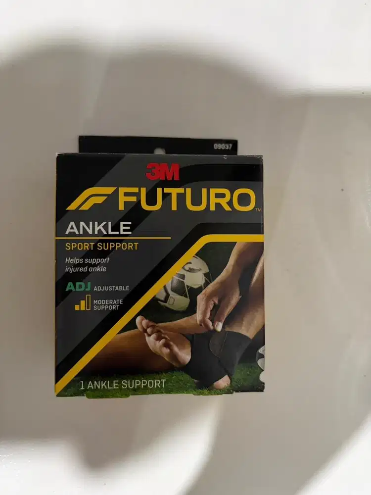 Futuro ankle support like new