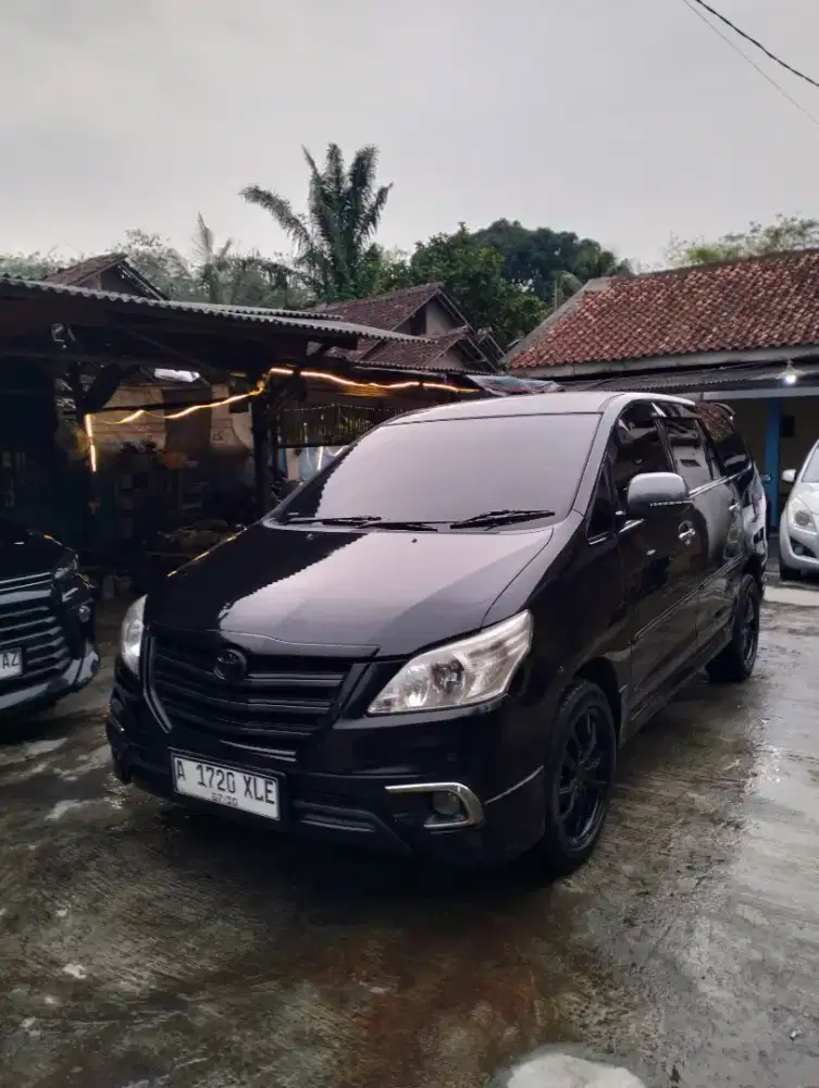 Kijang Innova  V 2007 matic