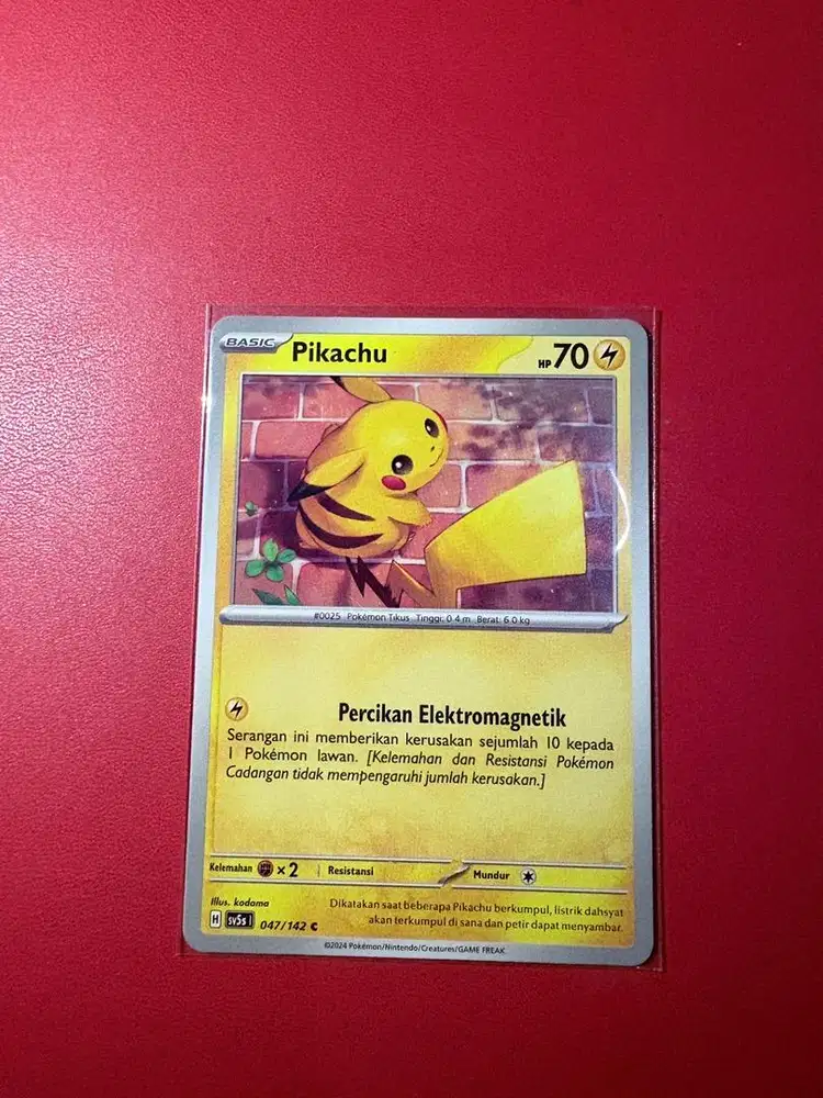 kartu pokemon pikachu
