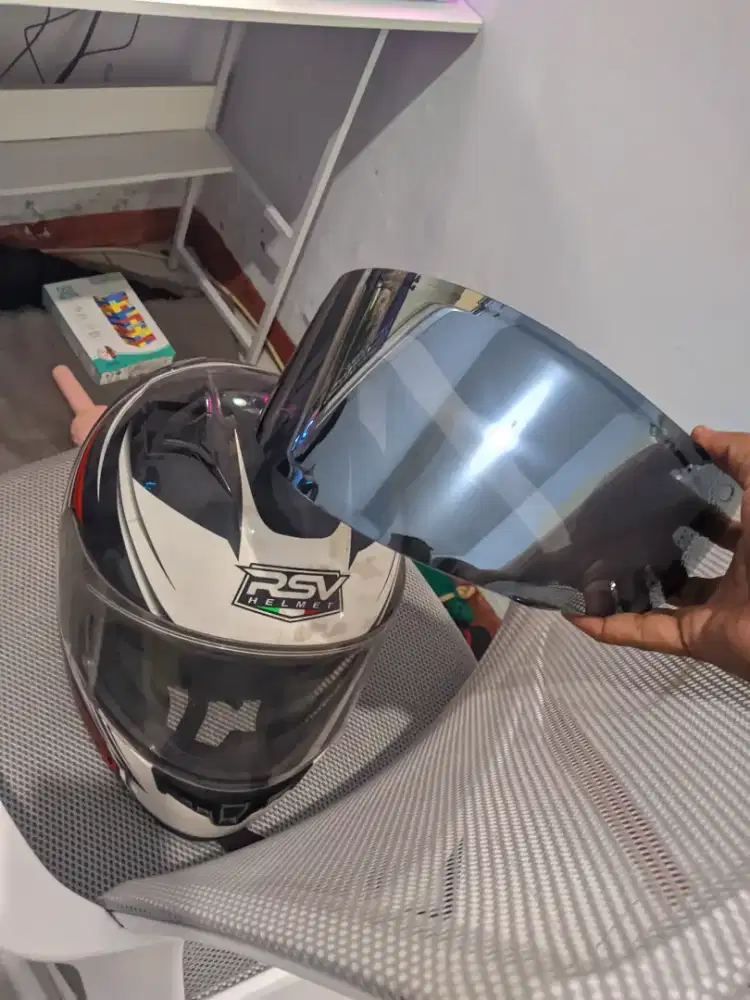 Helm RSV FF500 + Visor iridium