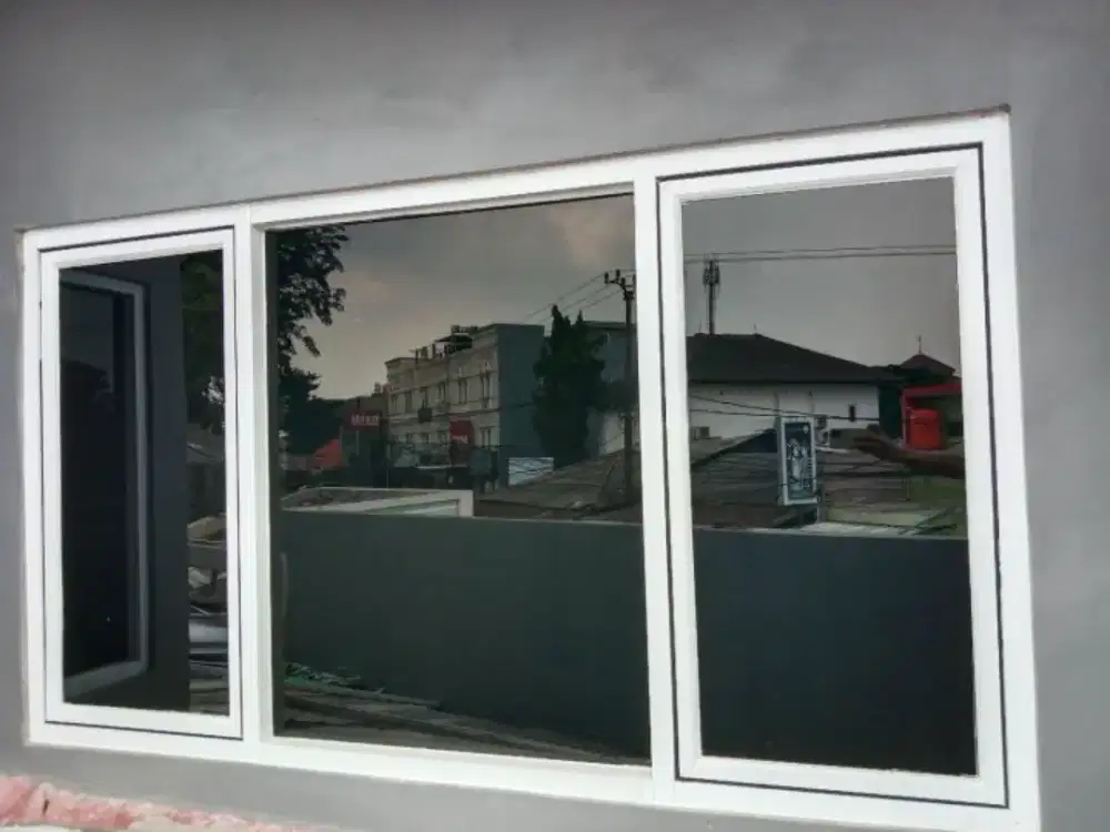 Jasa pasang sticker kaca film