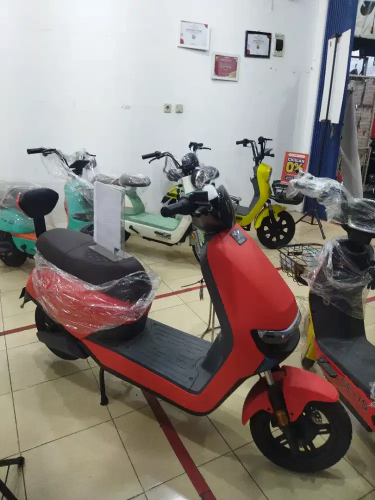 U-WINFLY D75 BARU SEPEDA LISTRIK