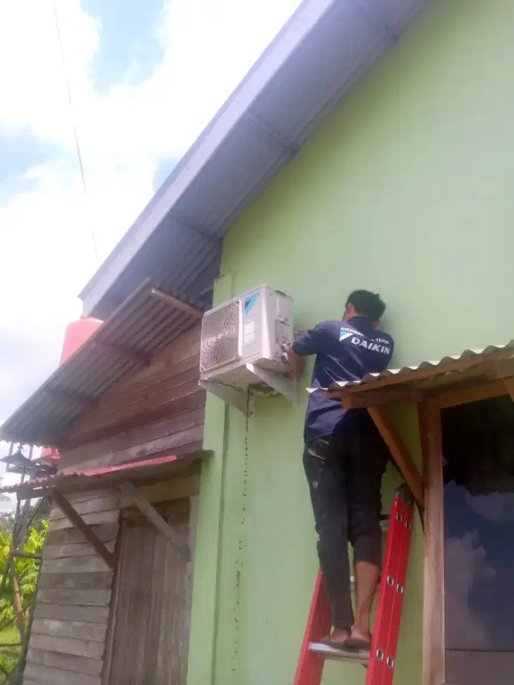 Lowongan kerja teknisi AC