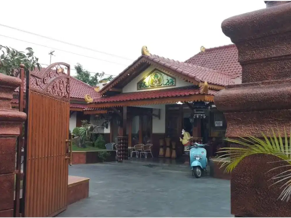 Rumah Etnik Jawa di Jl Langenastran Lor Panembahan Kraton Yogyakarta