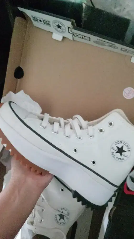 Sepatu Converse Run Start Hike white