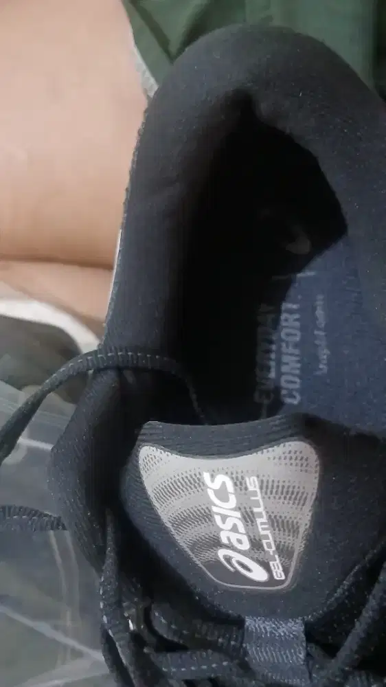 Di Jual Sepatu  Asics - GEL Cumullus 24 , Narrow.