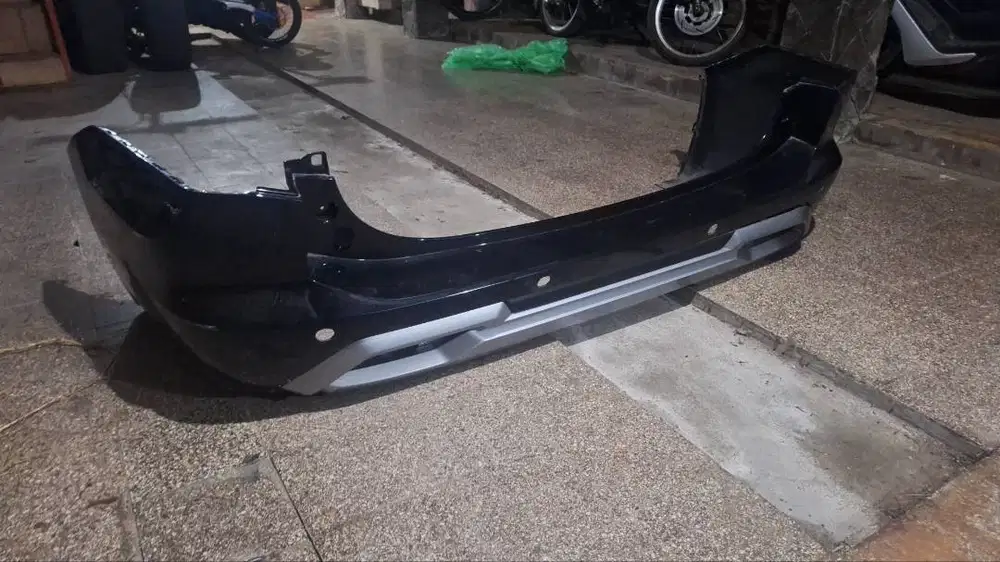 Bumper Belakang Pajero Sport 2025