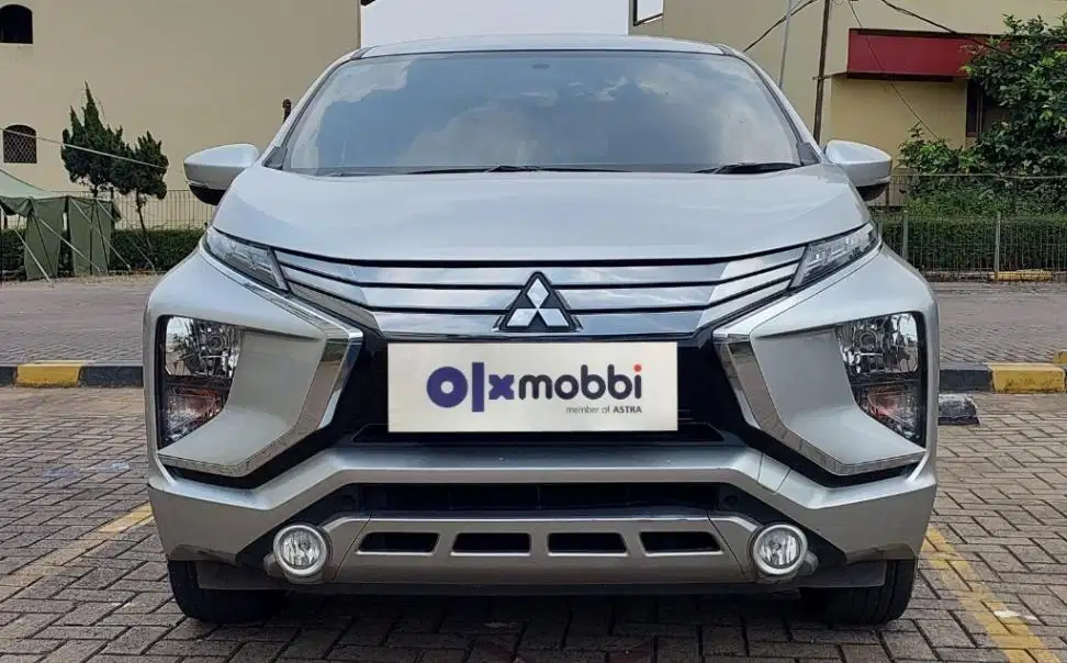 TDP 10JT, Mitsubishi Xpander 1.5 Sport Bensin-AT Silver 2019