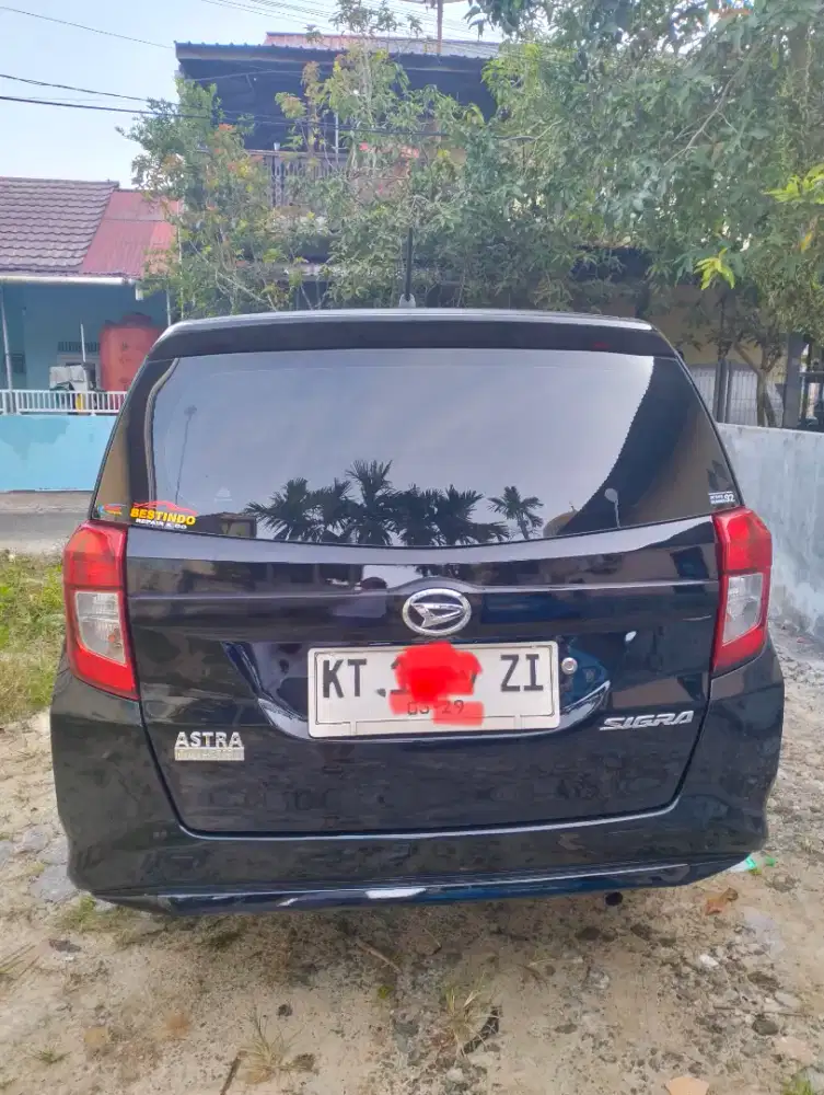 Sigra D 1.0 M/T