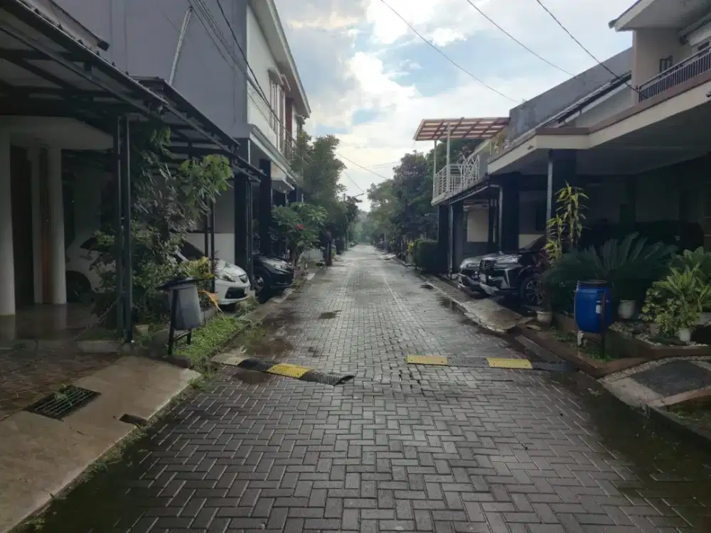 2 rumah jadi 1 di pinus regency bandung