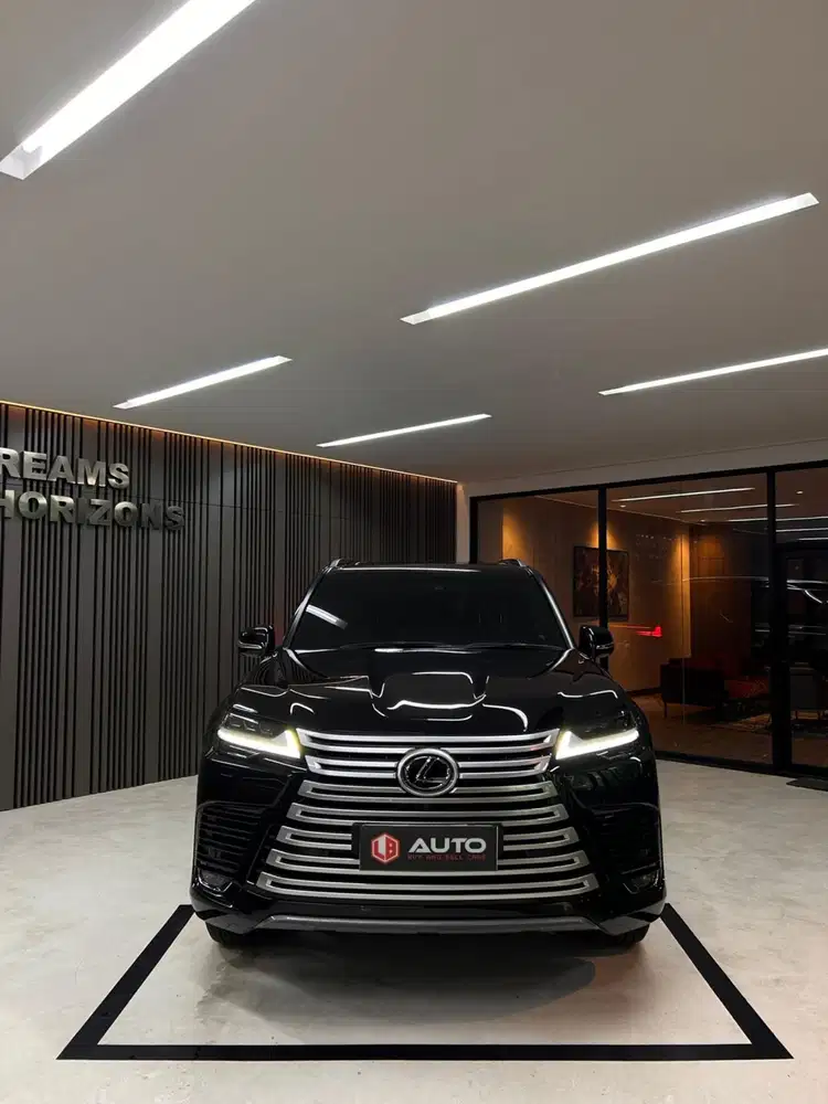 Lexus LX600 AT 7-Seater 2025 Hitam Km500Perak Nik 2024 B88SUV