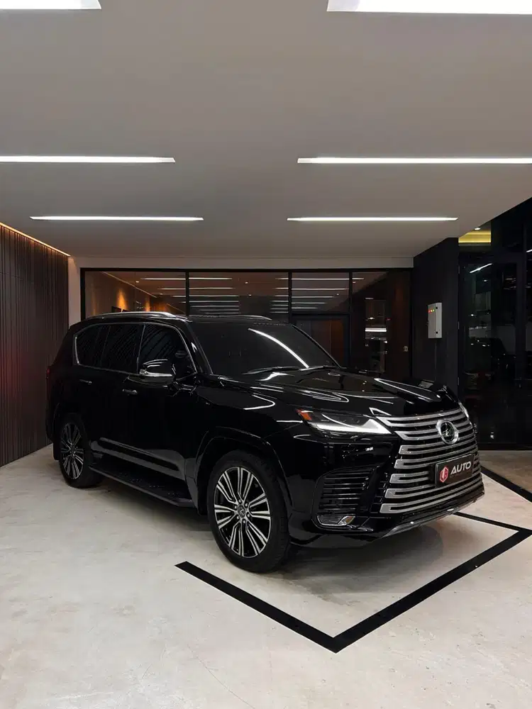 Lexus LX600 AT 7-Seater 2025 Hitam Km500Perak Nik 2024 B88SUV