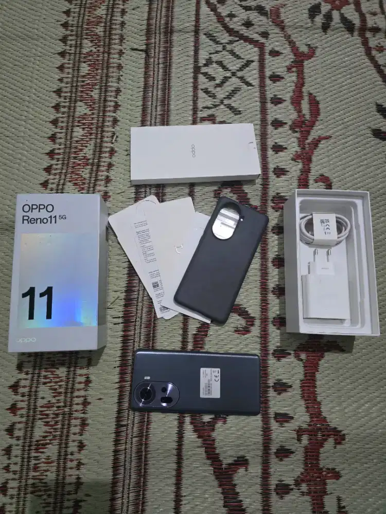 Pemakaian Sebulan Oppo Reno 11 5G 8/256 GB Full Ori Garansi Maret 2027