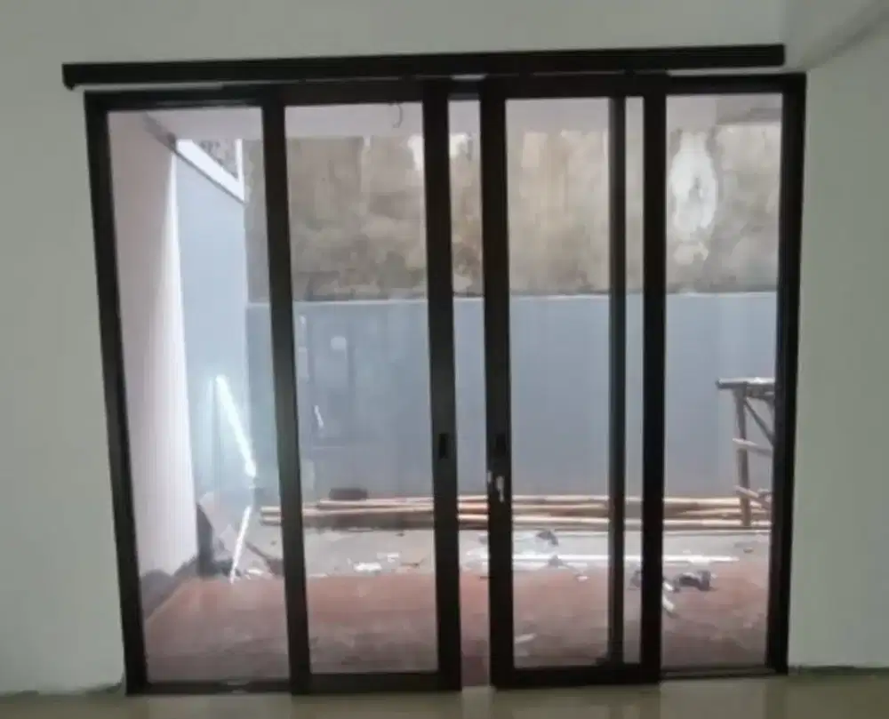 Pintu kaca aluminium @8