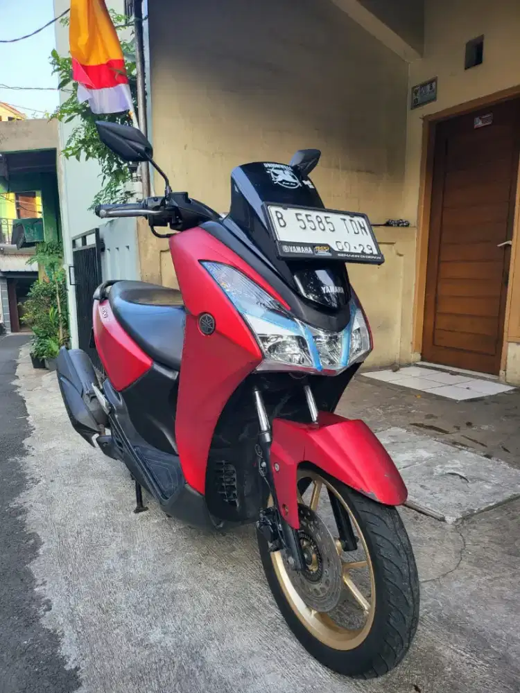 Lexi s merah 2019