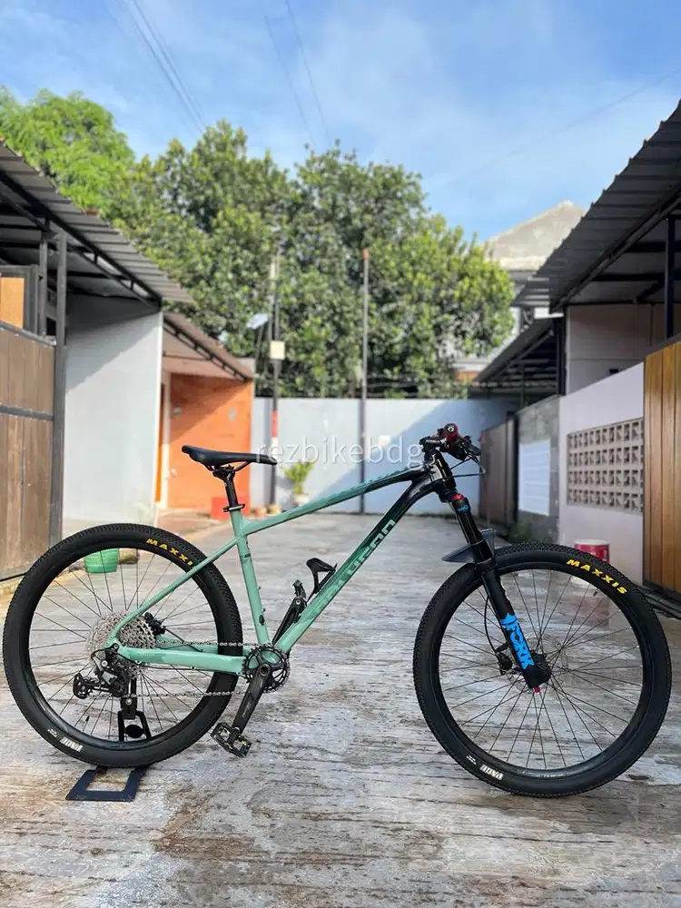 Polygon Xtrada 6 Upgrade size L 27,5