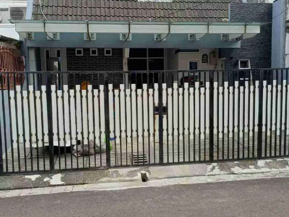 Rumah 3KT + 2KM di Perumahan Kebon Jeruk Baru, Full Furnished