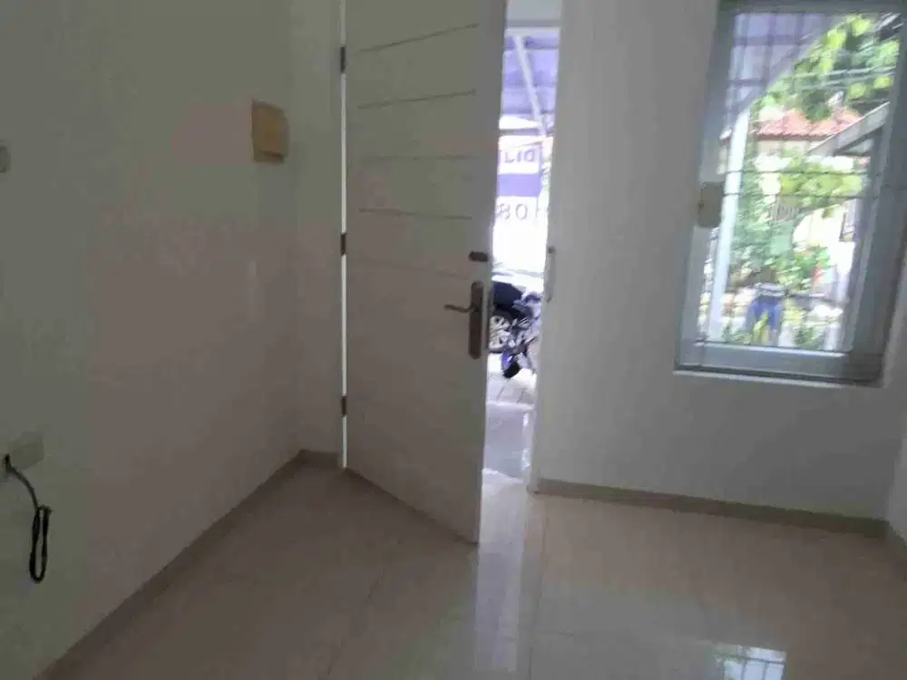 Dijual Rumah di Taman Permata Parahyangan Lippo
