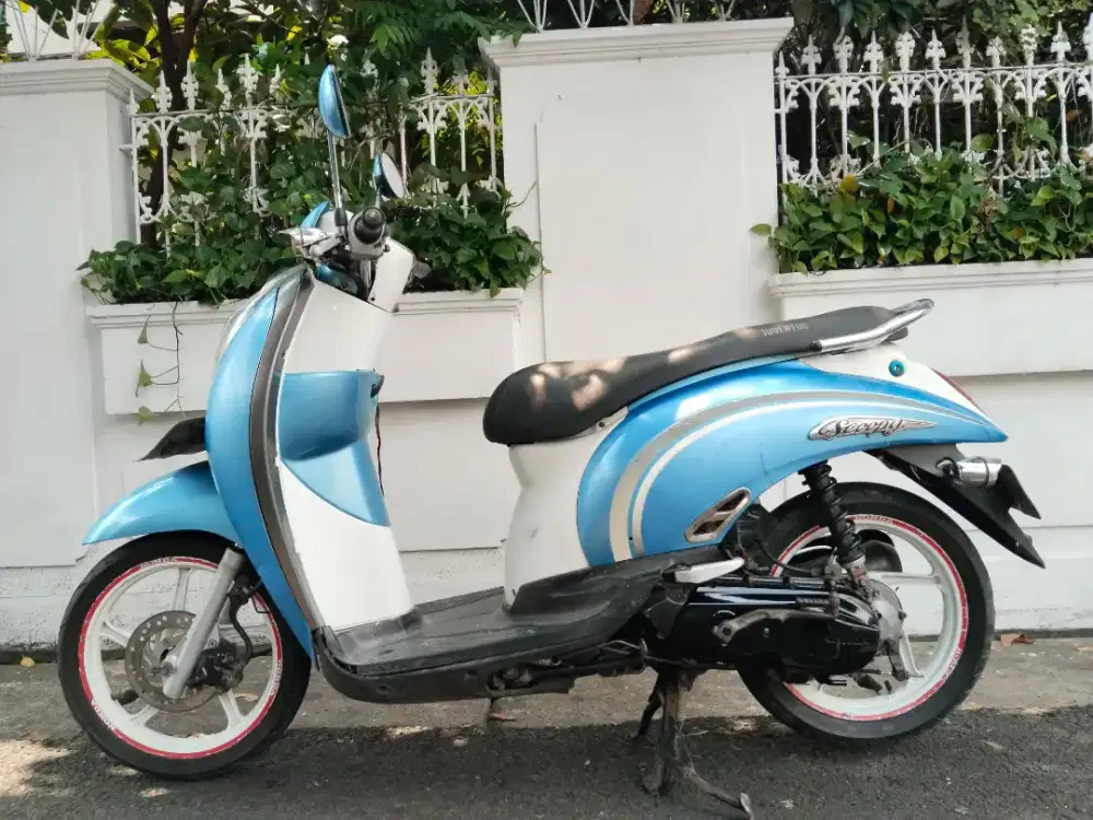 HONDA SCOOPY KARBU TH 2012 STNK BPKB PAJAK ON