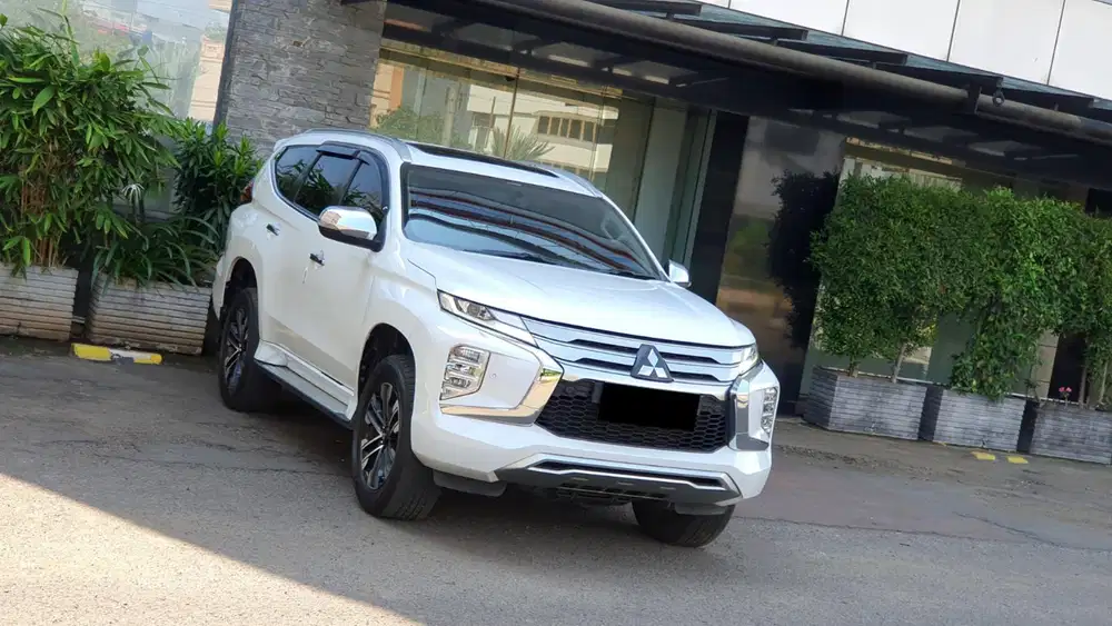 Mitsubishi Pajero Sport Dakar 2.4 Sunroof 4x2 AT 2021/2022