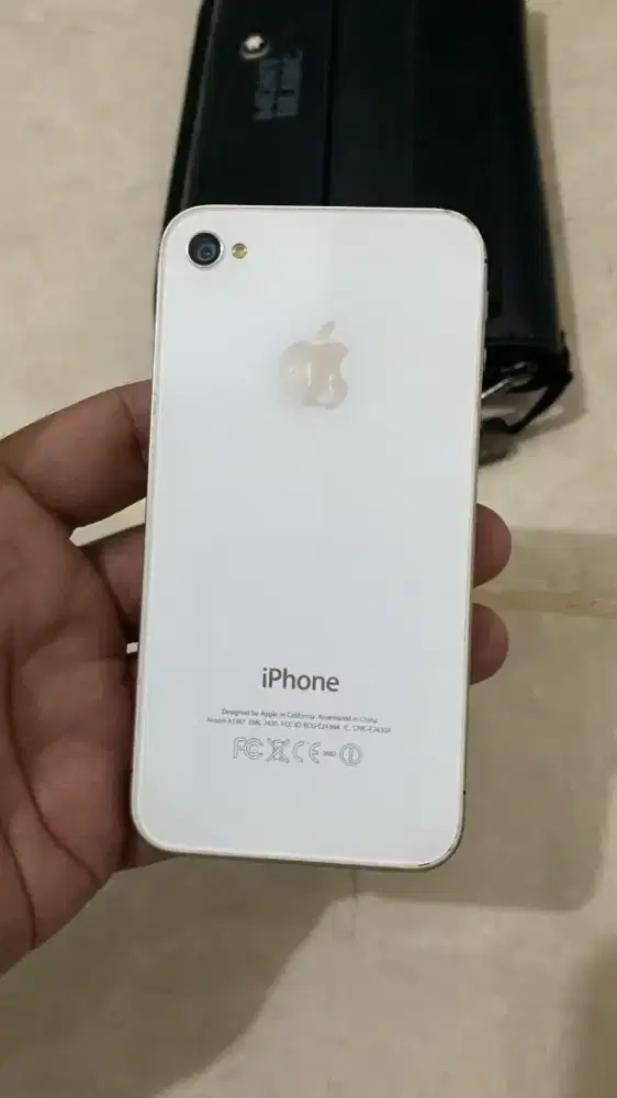 JUAL CEPAT IPHONE 4