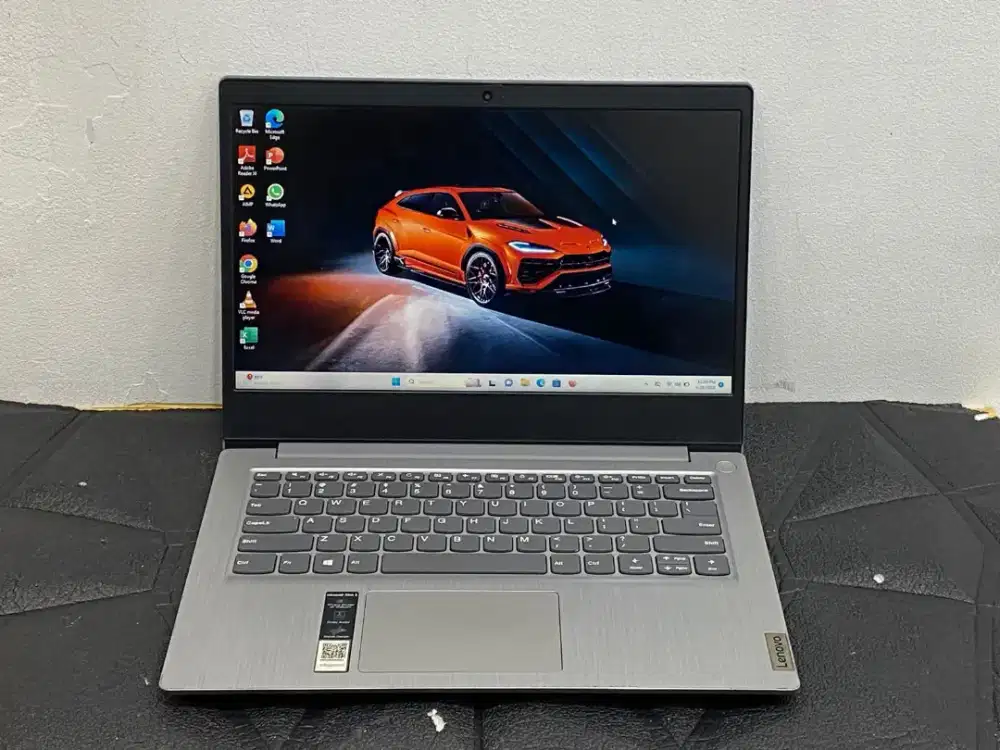 Laptop lenovo slim 3 processor AMD 3020e RAM 4GB SSD 256GB