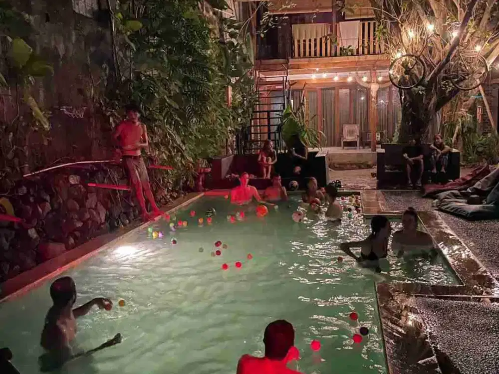 Tanah Merdeka Raya Kuta Bali Bonus Hostel