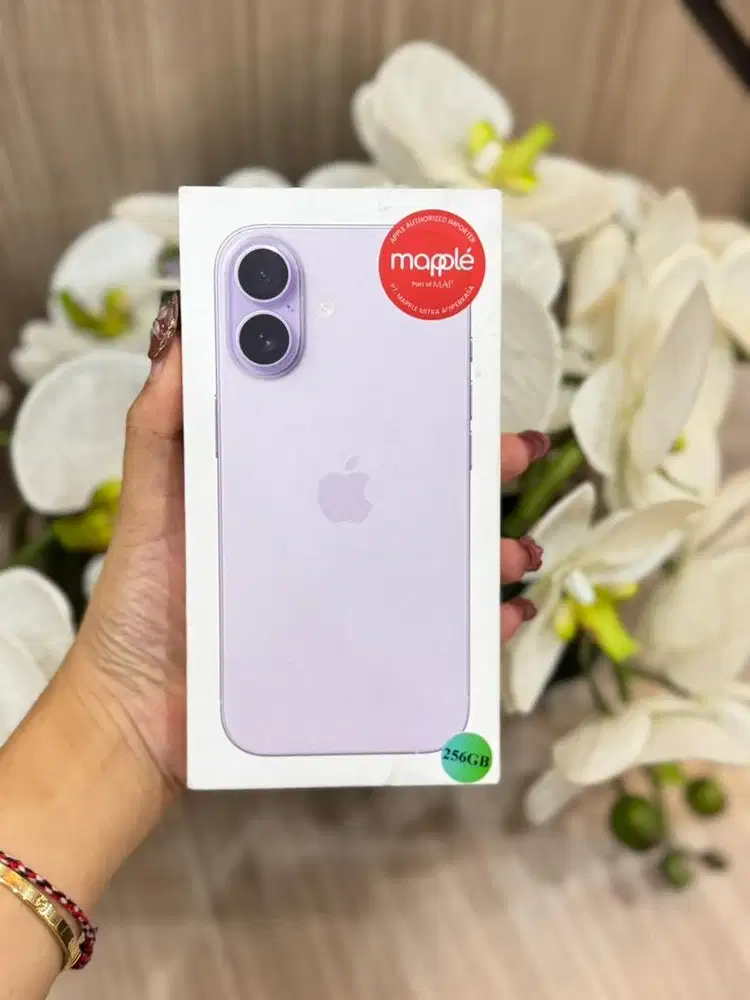 Iphone 17 256gb lavender brand new