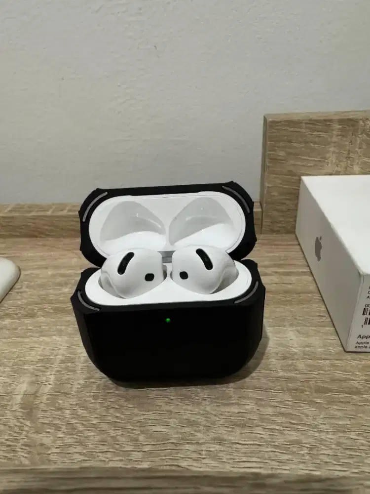 Airpods 4 ANC Garansi Blibli