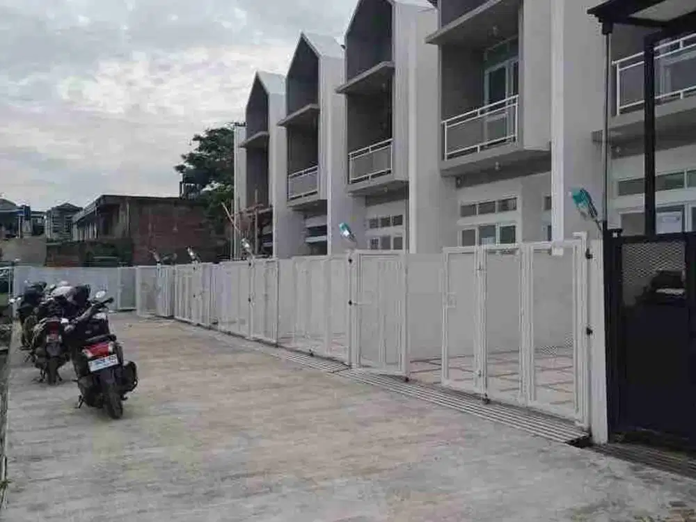 Rumah Baru Cisaranten Siap Huni Murah