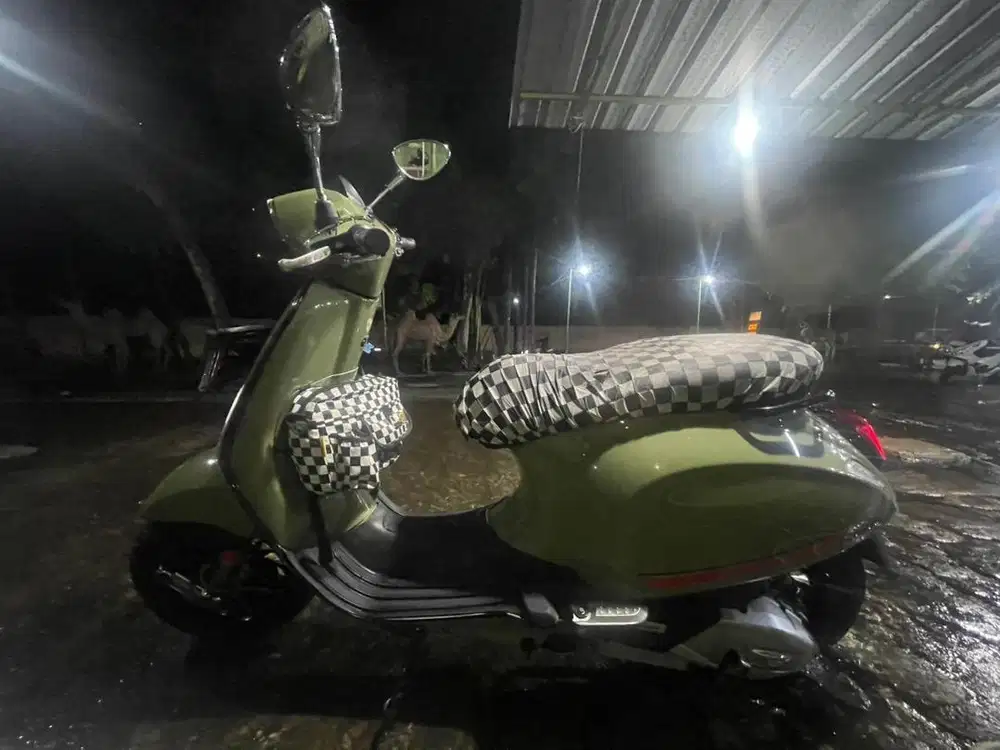 Vespa sprint s 2022 green tenace