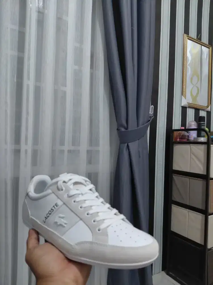 Lacoste Ukuran 42