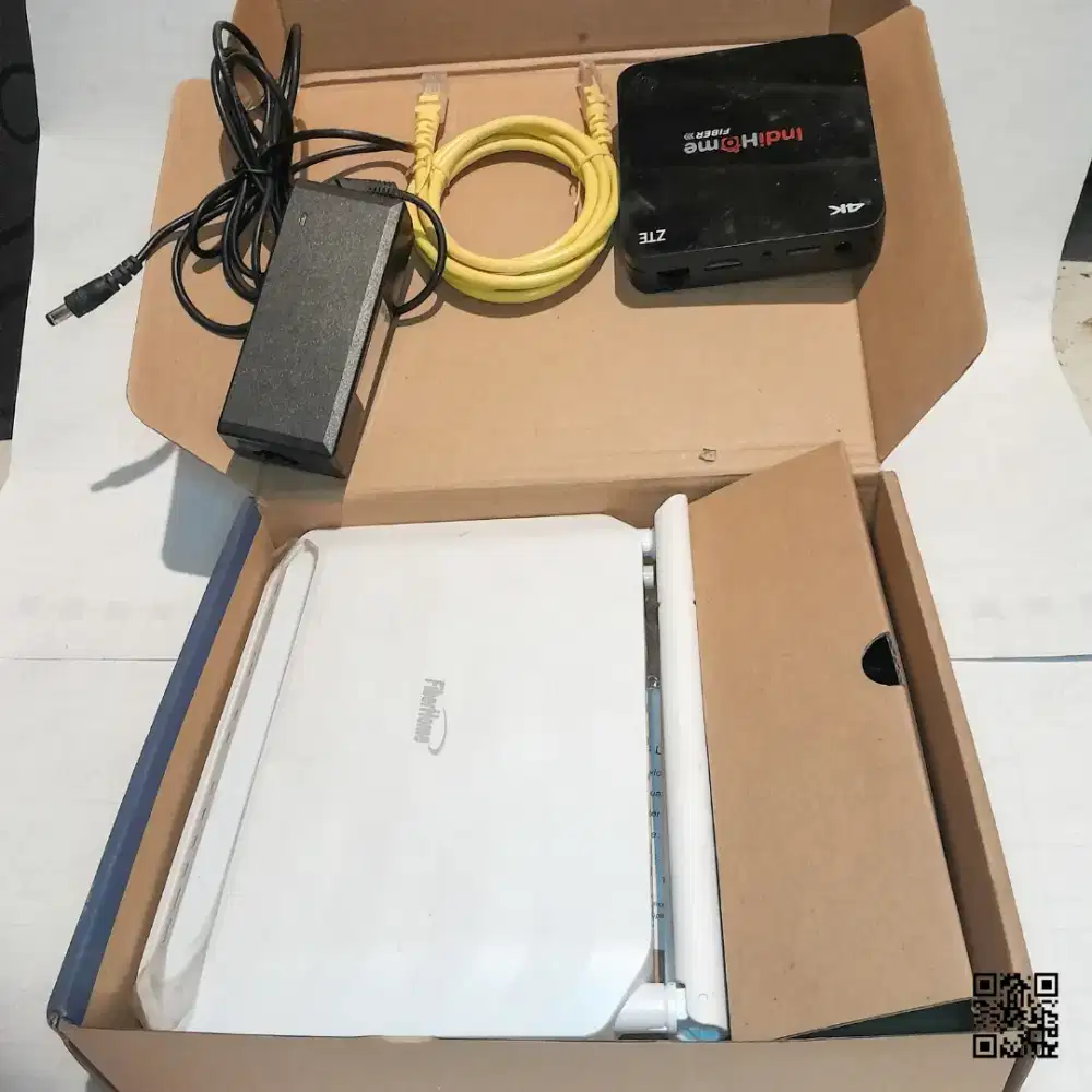 Router FiberHome HG6243C & Android TV Box ZTE B860H (Masih Bawaan)