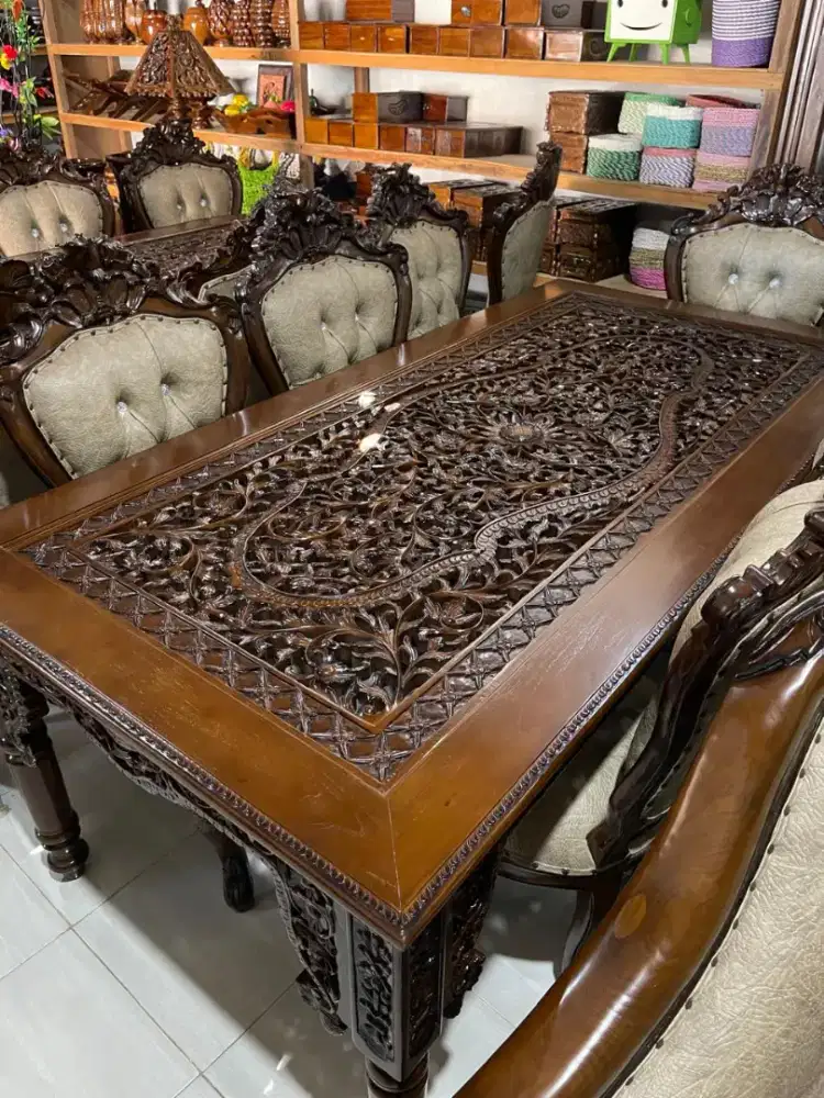 Meja makan ukir krawang bahan kayu jati asli ukir jepara