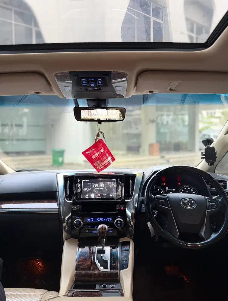 Toyota Alphard 2018 Bensin
