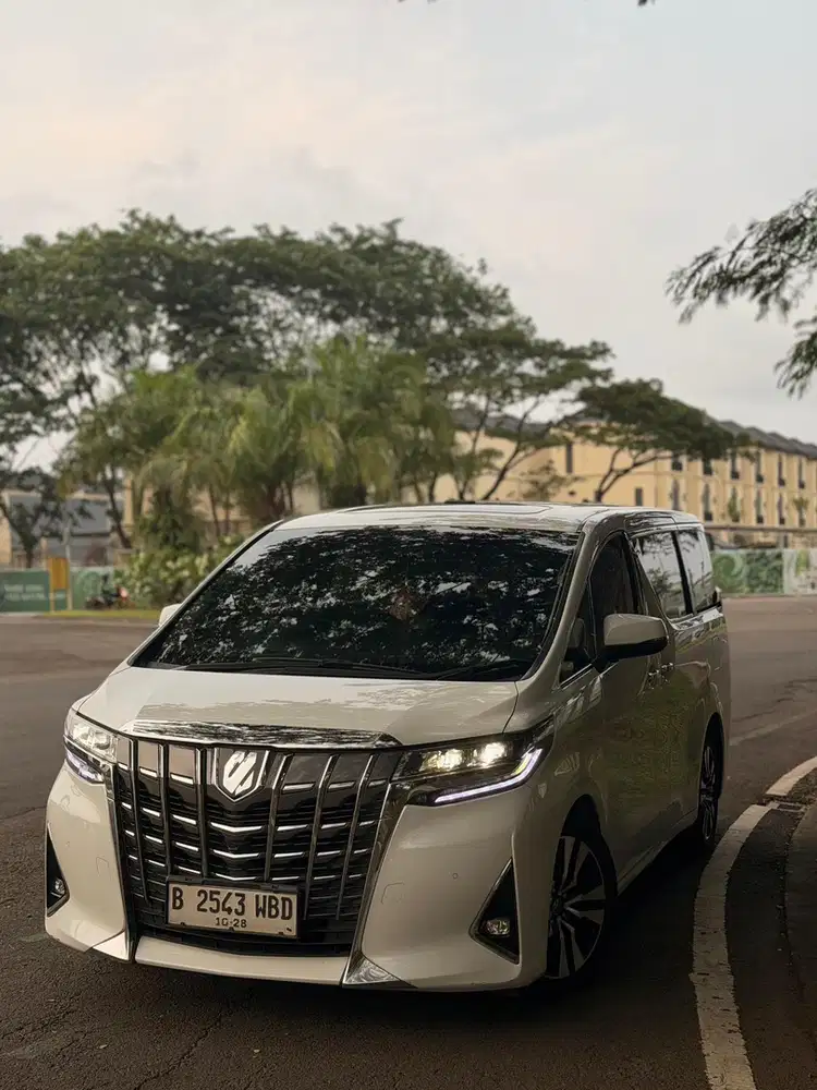 Toyota Alphard 2018 Bensin