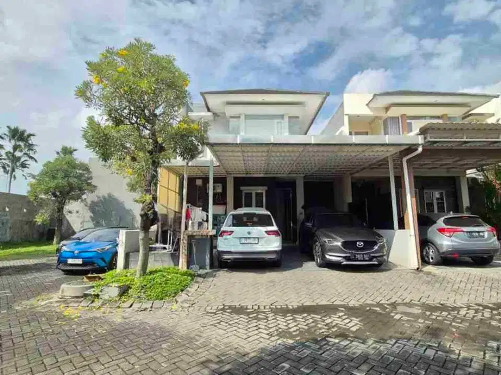 DIJUAL RUMAH SECOND ROYAL RESIDENCE WIYUNG SURABAYA DEKAT CITRALAND