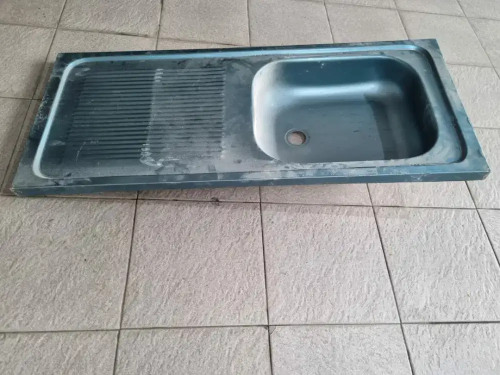 Bak cuci piring stainless